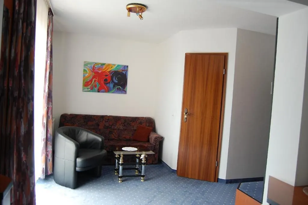 Hotel Zum Nussbaum Dresden