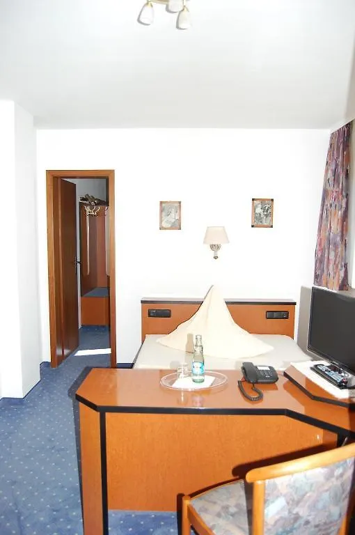 Guest house Hotel Zum Nussbaum Dresden